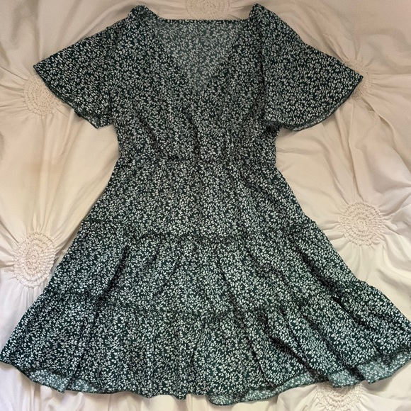 SHEIN | Dresses | Shein Surplice Neck 